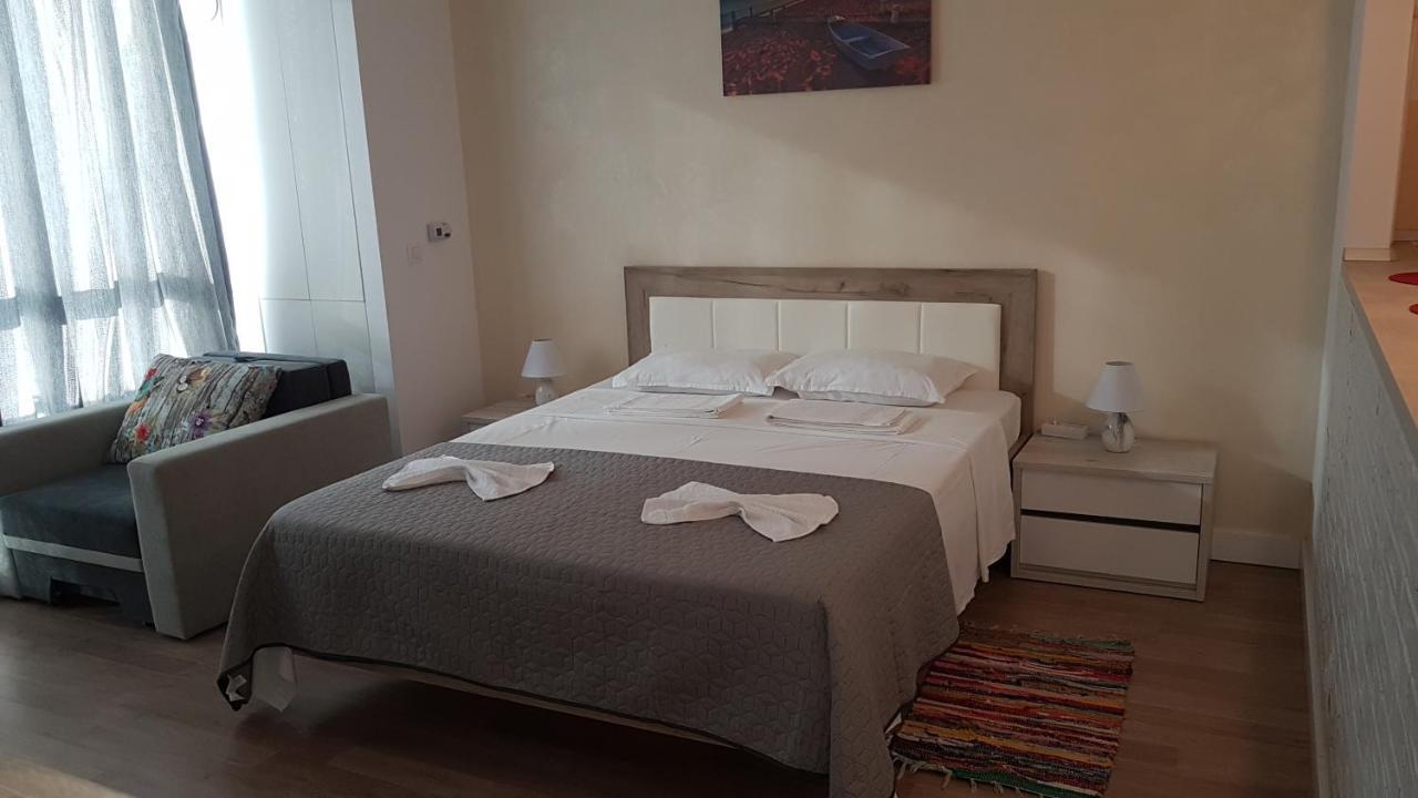 Estival Studio By Onix Blue Mamaia Nord นาโวดาริ ภายนอก รูปภาพ
